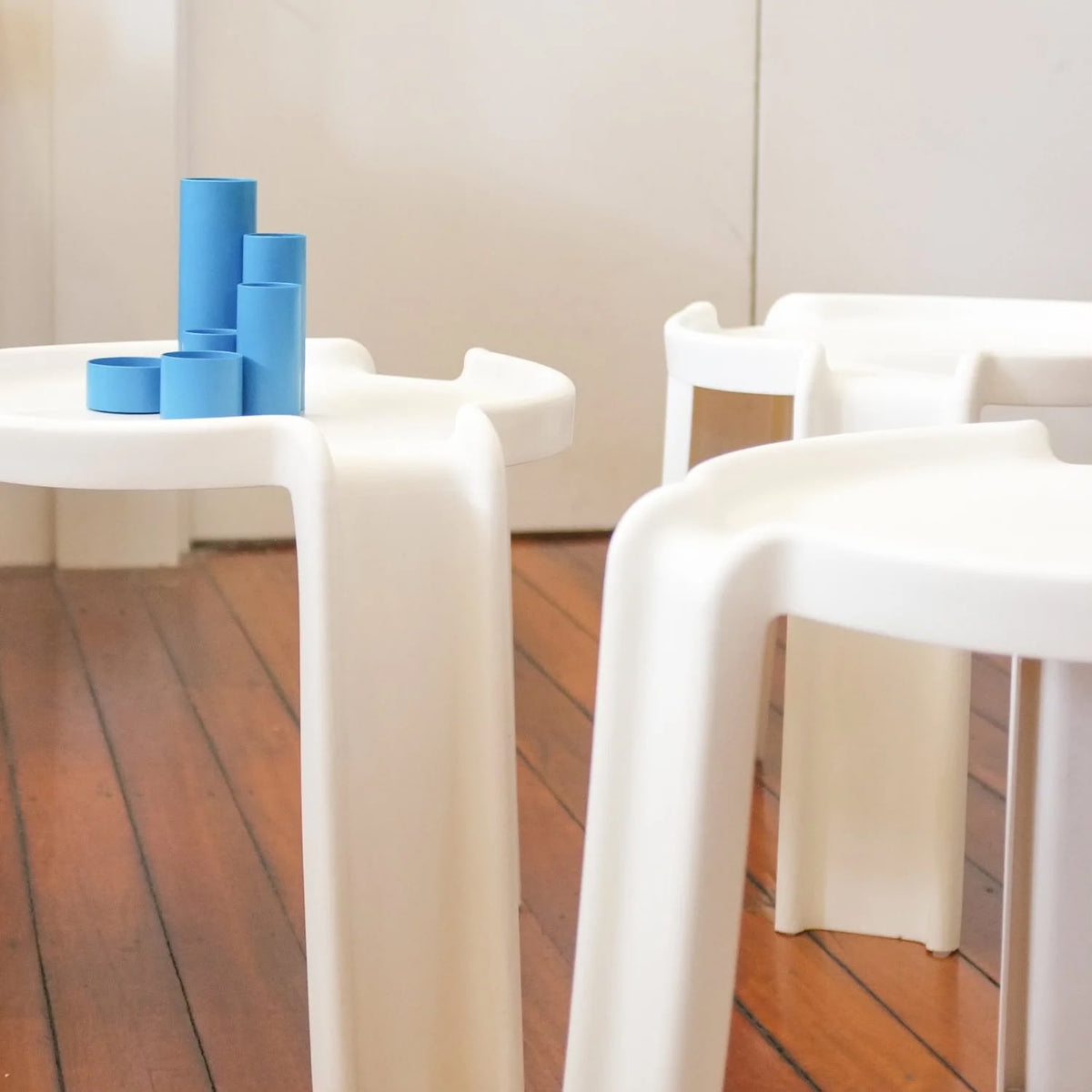 Giotto Table