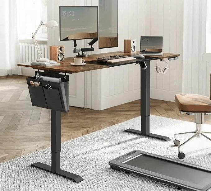 Adujstable desk