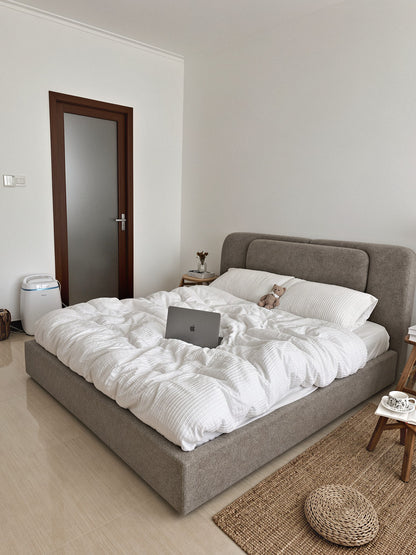 Evan Upholstered Bed