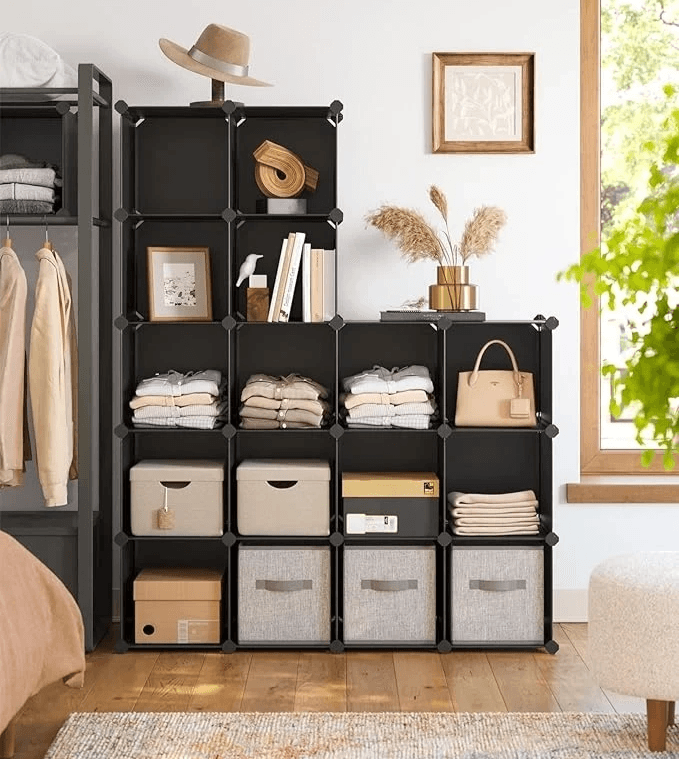 Cube shelves organizer