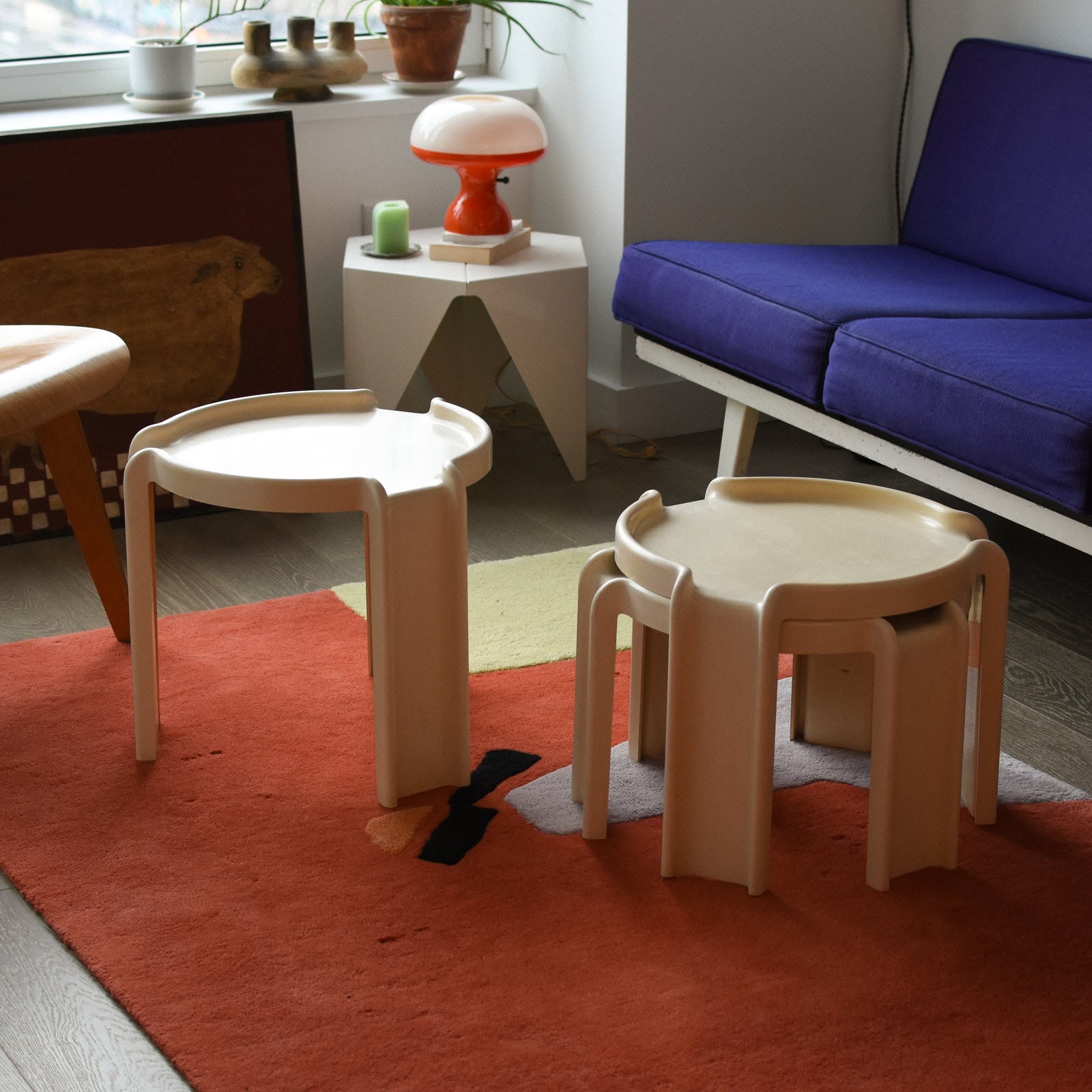 Giotto Table