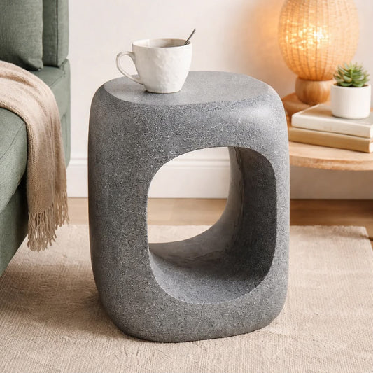 Pelmo Side Table