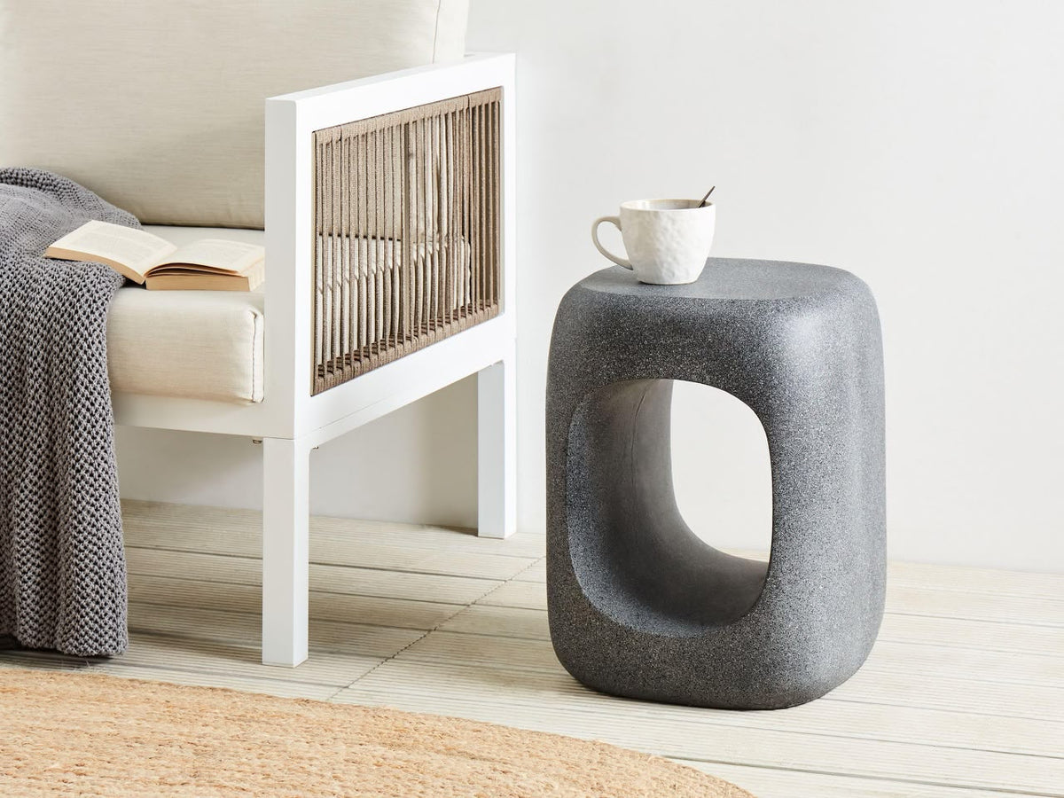 Pelmo Side Table