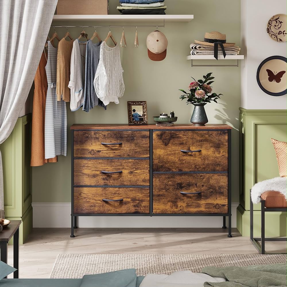 Wlive II Dresser