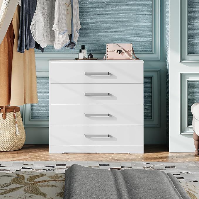 WliveI Dresser