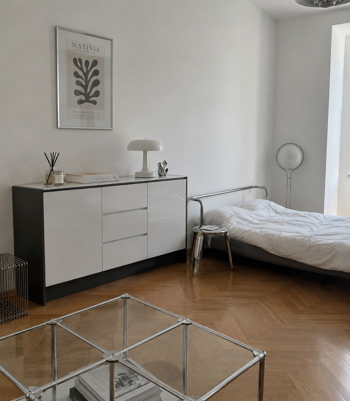 Evo Dresser