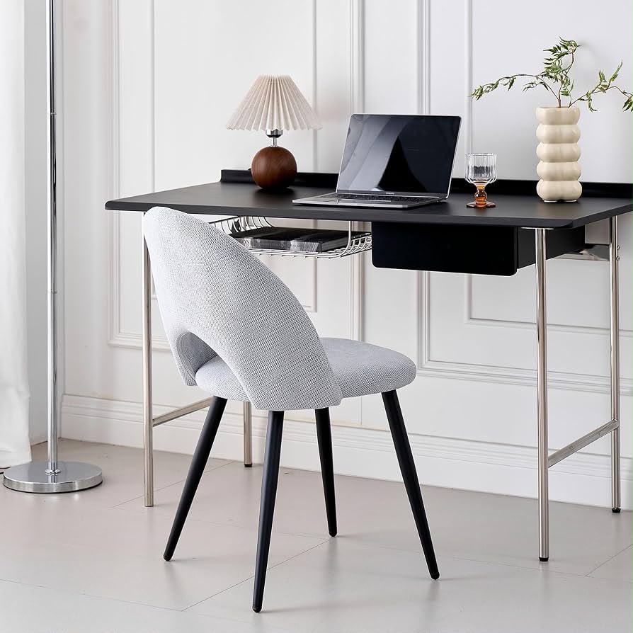 Naomi Dining chair