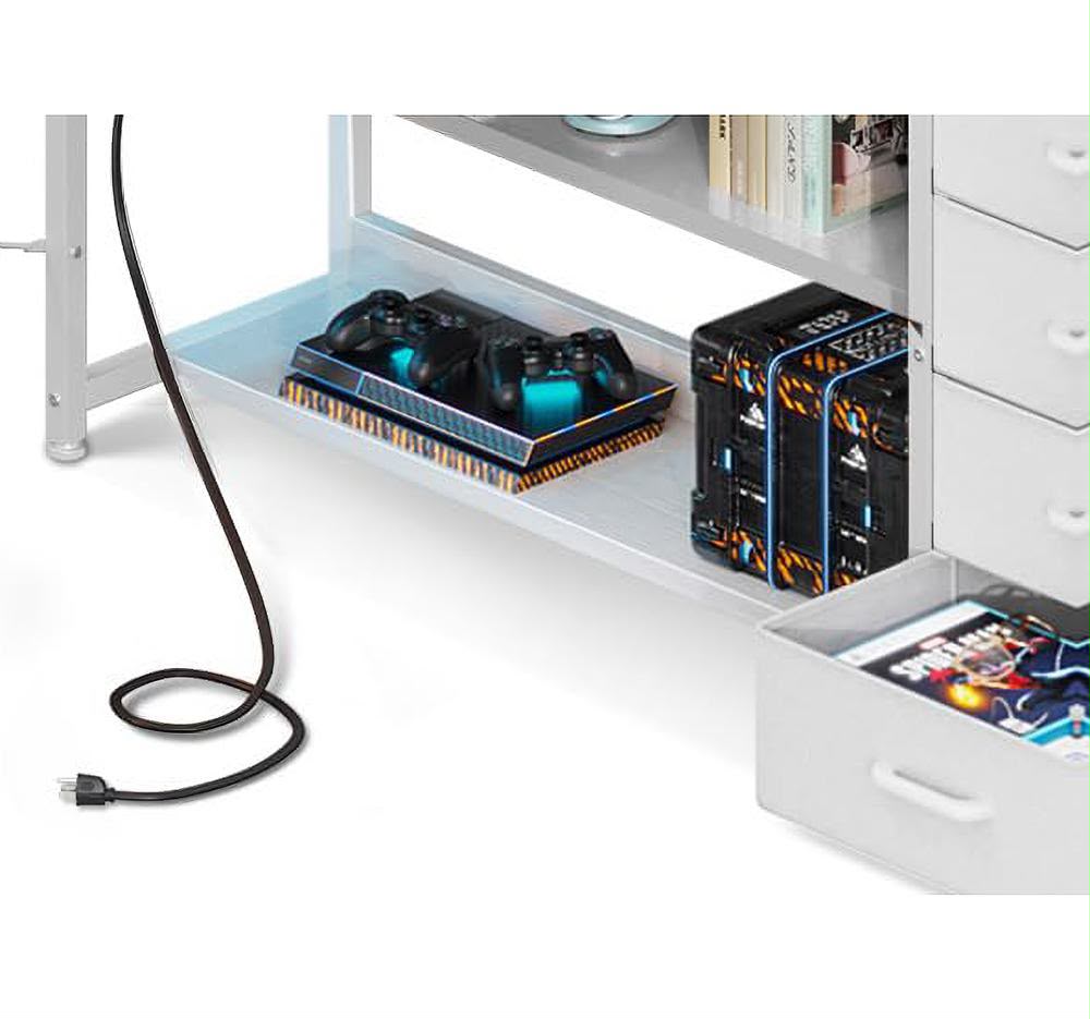 Cairo Desk