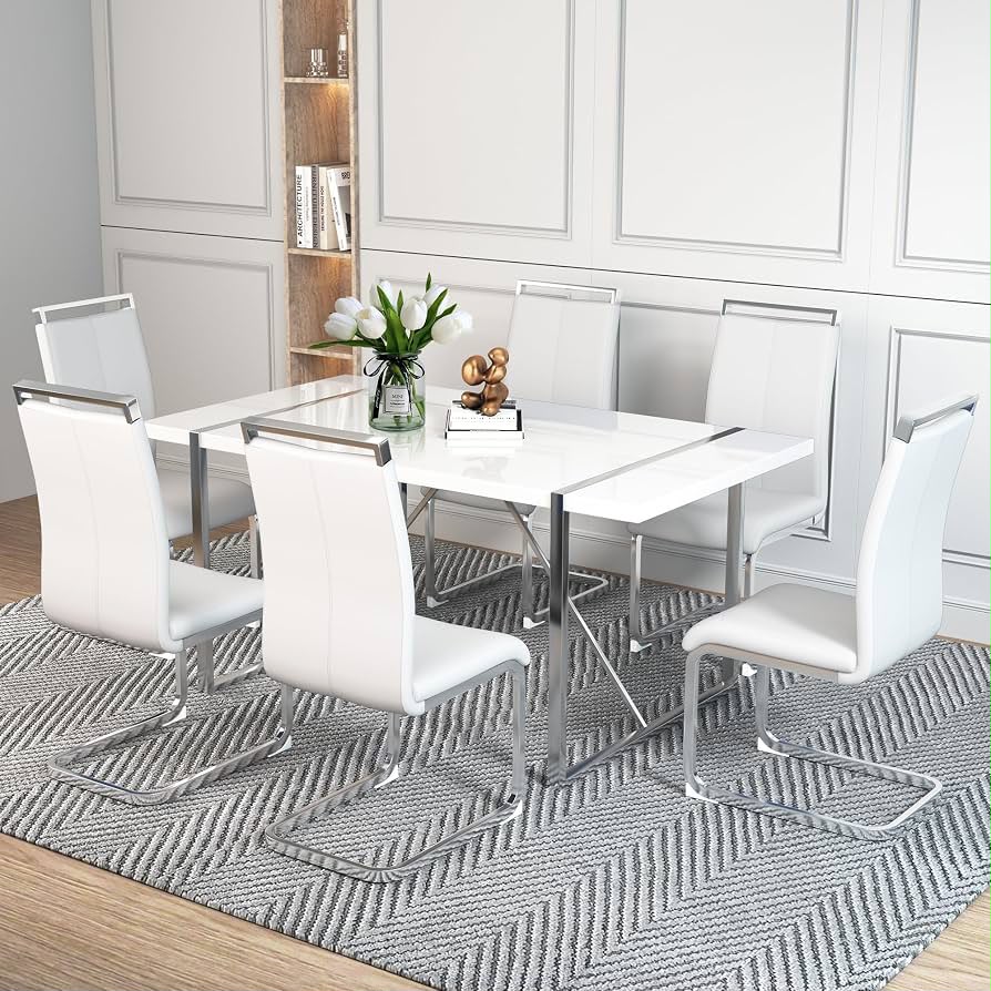 Zeu Dining Chair