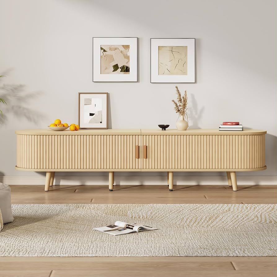 Elevé TV Stand