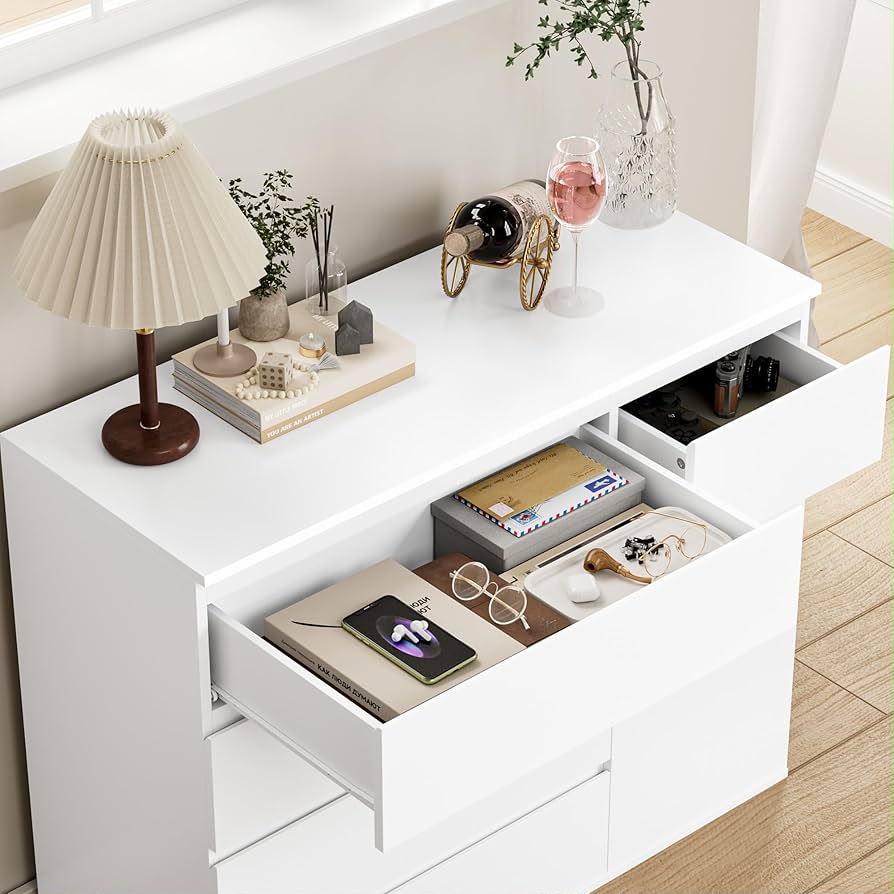 Verde Modern Cabinet