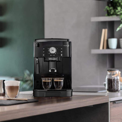 De'Longhi MagnifiaS Coffee Machine
